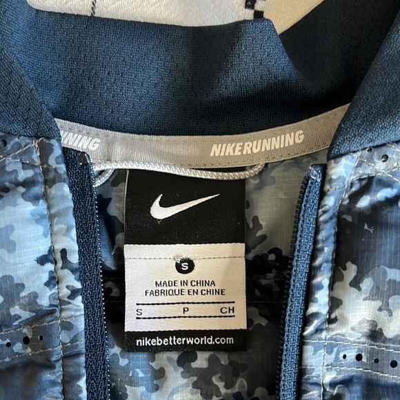 Nike • 800 aeroloft running camo goose down vest - Picture 13 of 16